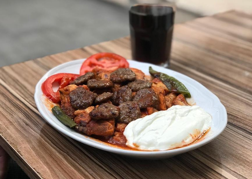 Pideli Köfte
